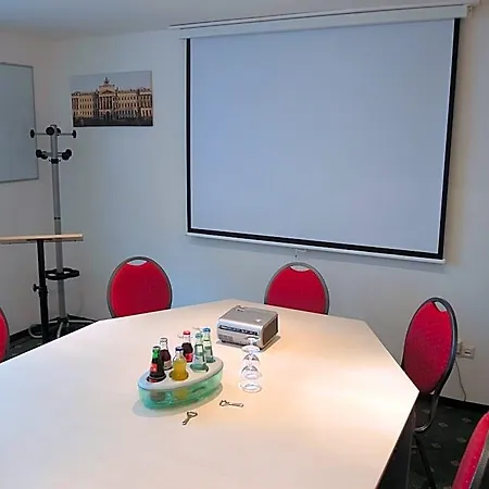 Fuerstenhof Hotel 3*